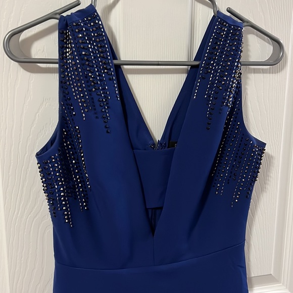 Dynamite Dress - Picture 2 of 5